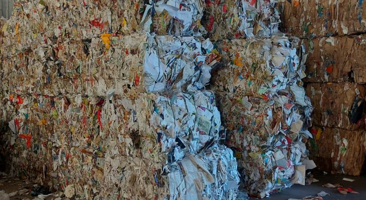 apstiprinājusi sadzīves atkritumu apsaimniekošanas maksu
